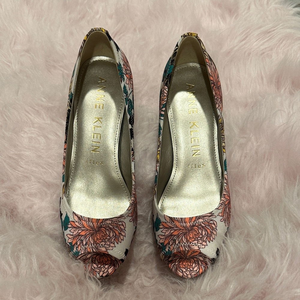 Anne Klein Multicolor Floral Cork Heels